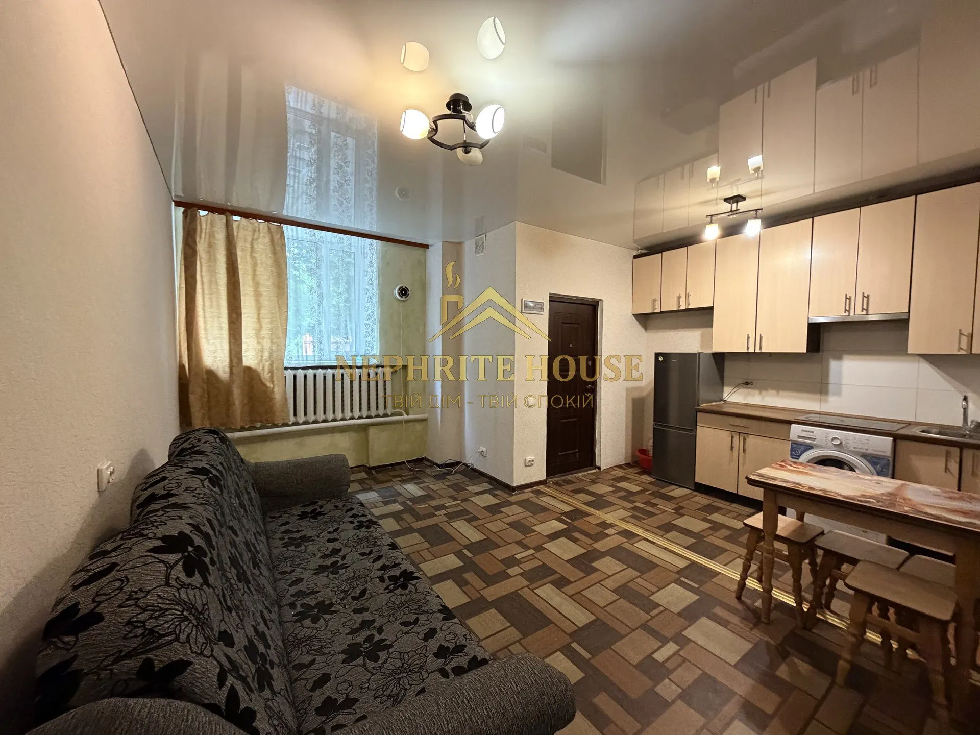 Оренда Оренда смарт квартири на Крошні в Житомирі — нерухомість Nephrite House
