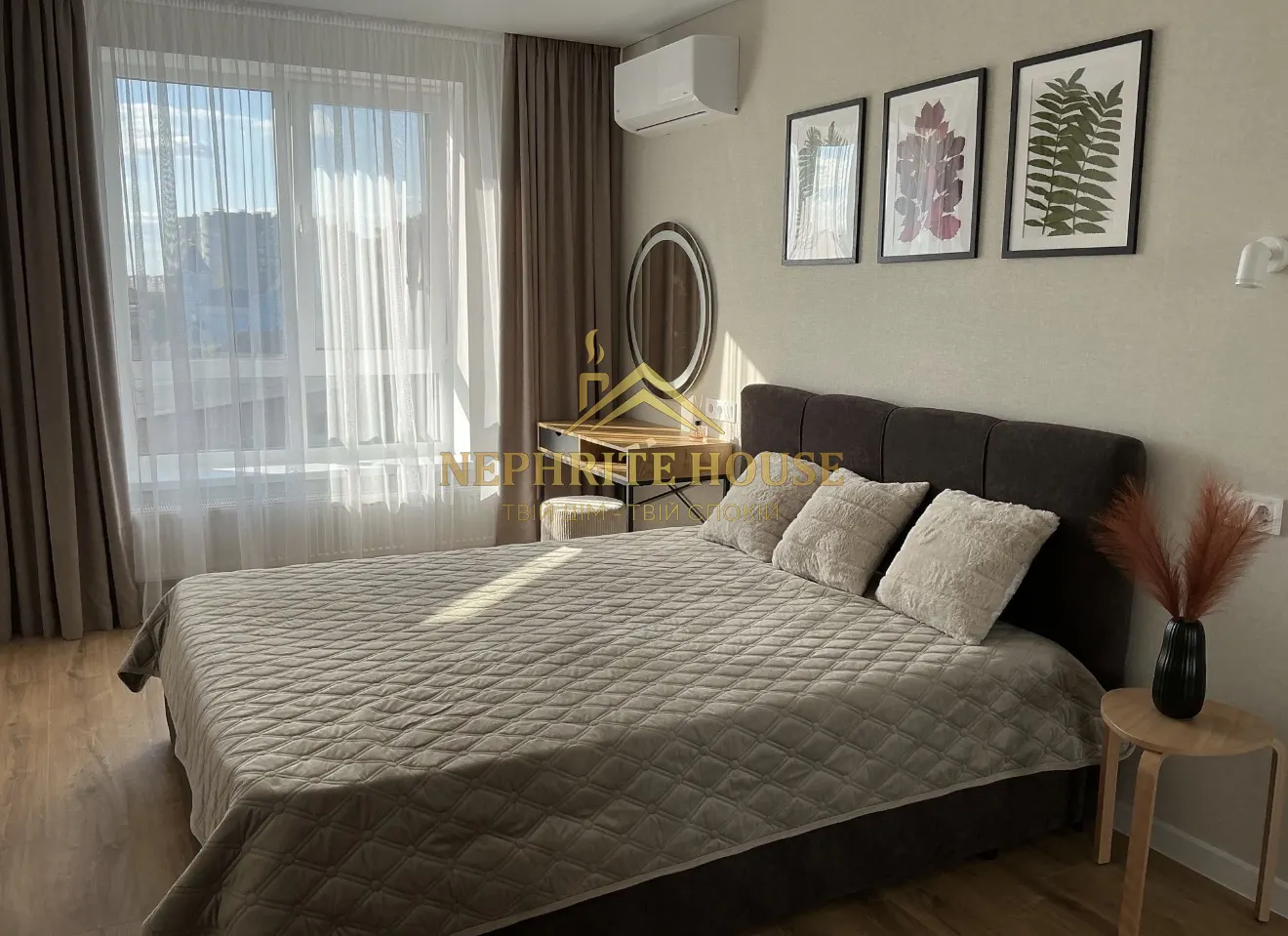 Купити ПРОДАЖ 1-КІМНАТНОЇ КВАРТИРИ  ЖК GRAND CITY DOMBROVSKYI в Житомирі — нерухомість Nephrite House